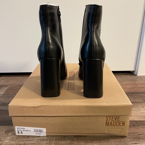 Steve Madden Ankle Boots - Picture 4 of 7